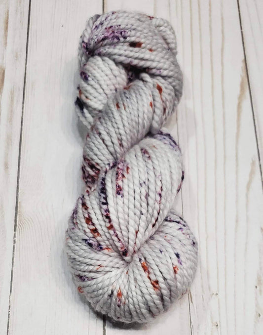 Floreciendo En La Ceniza - Dye to Order