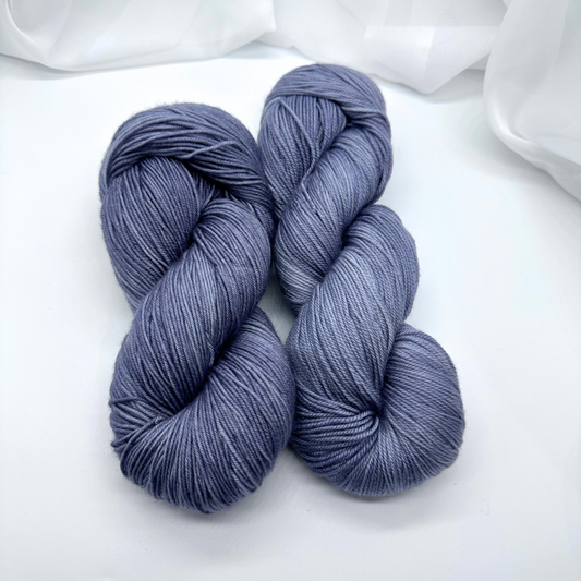 Luna Llena - Dye To Order