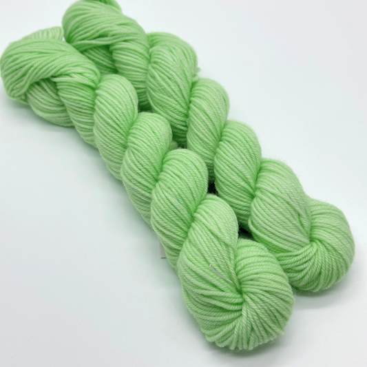 Moñito Verde - Dye To Order