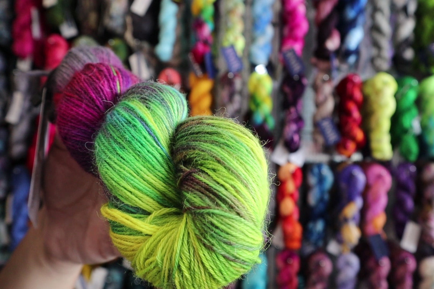 Una Pizca De Arco Iris - Dye to Order